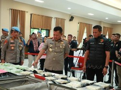 Polisi Bongkar Penyelundupan 33 Kg Sabu Asal Malaysia di Kaltim