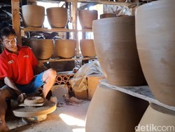 Perajin Keramik Purwakarta Ketar-ketir Efek Kebijakan Tarif Trump