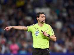 Inovasi FIFA: Wasit Pakai Body Cam