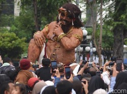 Meriahnya Pawai Ogoh-ogoh di Kota Semarang