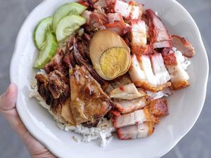 5 Kuliner Pontianak di Jalan Krendang, Ada Nasi Campur hingga Kincipan 5 Kuliner Pontianak di Jalan Krendang, Ada Nasi Campur hingga Kincipan