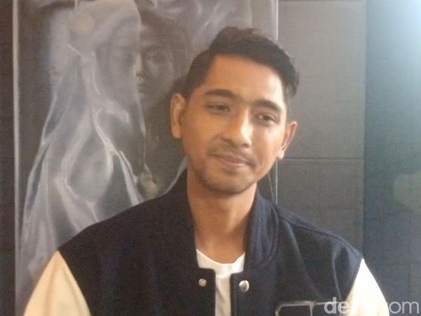 Usai Ariel Tatum, Terbitlah Arya Saloka Asbun Banget di Threads