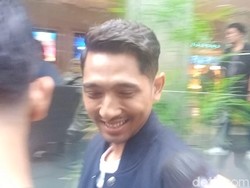 Kata Pengacara soal Ketidakhadiran Arya Saloka di Sidang Cerai
