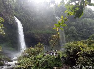 Mitos Curug Ciparay: Jangan Ngomong Sembarangan Kalau Tidak Mau Kesurupan Mitos Curug Ciparay: Jangan Ngomong Sembarangan Kalau Tidak Mau Kesurupan