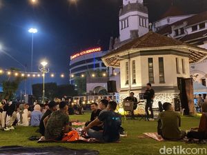 Ada Angkringan Asyik di Lawang Sewu, Pengunjung: Seremnya Jadi Hilang Ada Angkringan Asyik di Lawang Sewu, Pengunjung: Seremnya Jadi Hilang