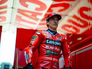 Marc Marquez Kepedean Sih! Marc Marquez Kepedean Sih!