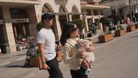 7 Foto Nikita Willy Liburan ke Turki Momong 2 Anak, Pancarkan Aura Strong Mom