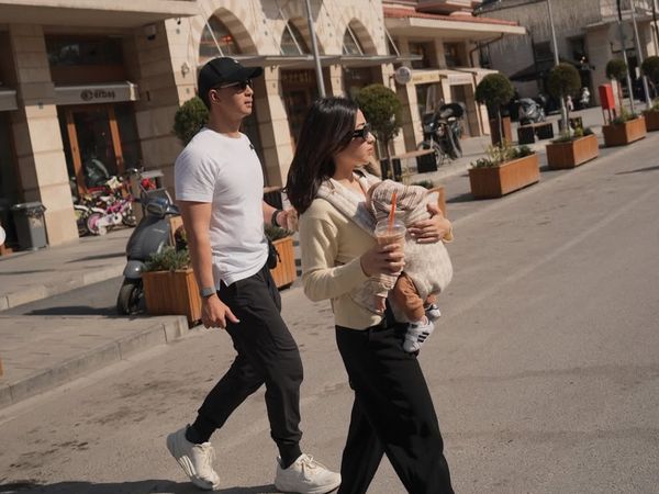7 Foto Nikita Willy Liburan ke Turki Momong 2 Anak, Pancarkan Aura Strong Mom
