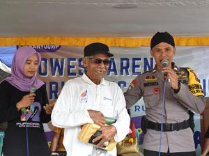 Cara Unik Pak Bhabin Purworejo Sampaikan Pesan Kamtibmas: Jadi MC-Dalang Manten Gratis Cara Unik Pak Bhabin Purworejo Sampaikan Pesan Kamtibmas: Jadi MC-Dalang Manten Gratis