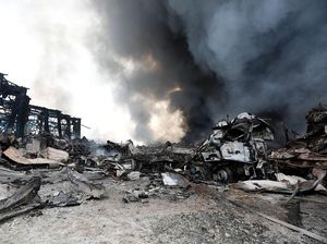4 Fakta Ledakan Dahsyat di Pelabuhan Iran tapi Penyebab Belum Ketahuan 4 Fakta Ledakan Dahsyat di Pelabuhan Iran tapi Penyebab Belum Ketahuan