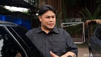 Mohon Doanya... Ivan Gunawan Berangkat Haji Malam Ini