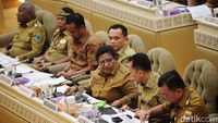 Wamendagri-Komisi II DPR Bahas PPPK