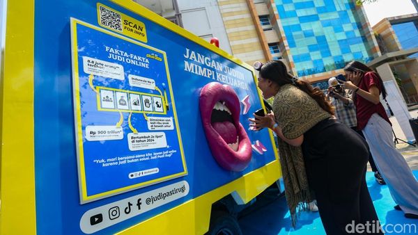 Lewat Mobil Ini, Mahasiswa Diingatkan Bahaya Judi Online