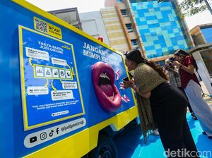 Lewat Mobil Ini, Mahasiswa Diingatkan Bahaya Judi Online