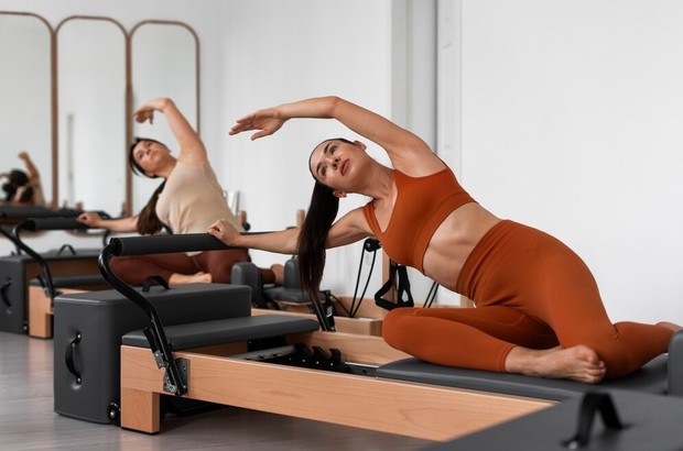 Hindari langsung makan berat setelah pilates