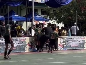 Sepakat Damai, Keluarga Siswa SD Dibanting Pelatih Futsal Cabut Laporan Sepakat Damai, Keluarga Siswa SD Dibanting Pelatih Futsal Cabut Laporan