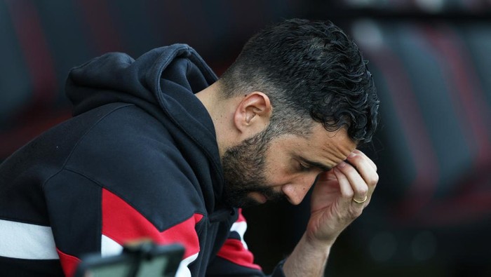 Soccer Football - Premier League - AFC Bournemouth v Manchester United - Vitality Stadium, Bournemouth, Britain - April 27, 2025 Manchester United manager Ruben Amorim before the match Action Images via Reuters/Paul Childs EDITORIAL USE ONLY. NO USE WITH UNAUTHORIZED AUDIO, VIDEO, DATA, FIXTURE LISTS, CLUB/LEAGUE LOGOS OR LIVE SERVICES. ONLINE IN-MATCH USE LIMITED TO 120 IMAGES, NO VIDEO EMULATION. NO USE IN BETTING, GAMES OR SINGLE CLUB/LEAGUE/PLAYER PUBLICATIONS. PLEASE CONTACT YOUR ACCOUNT REPRESENTATIVE FOR FURTHER DETAILS..