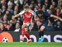 Neville: PSG di Level Berbeda, Arsenal Bakal Kesulitan