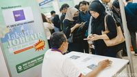 Baru Lulus atau Kena PHK? Coba Cari Kerja di Sini