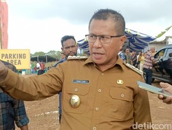 Bupati Kupang Ancam Berhentikan Kades yang Telat Setor LPJ Dana Desa