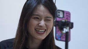 Mak Comblang Digital, Tian Xin Jodohkan Warga China Lewat Livestream