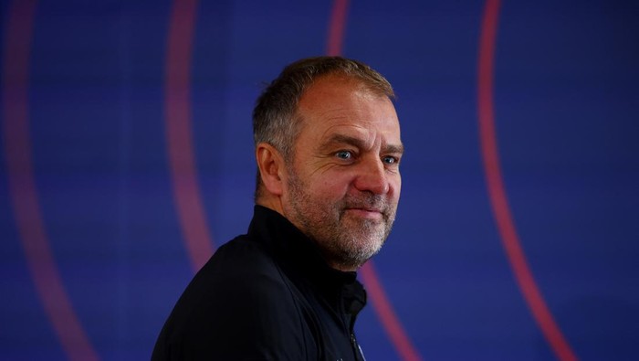 Soccer Football - Champions League - FC Barcelona Press Conference - Ciutat Esportiva Joan Gamper, Barcelona, Spain - April 29, 2025 FC Barcelona coach Hansi Flick after the press conference REUTERS/Albert Gea
