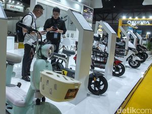 Program Beli Motor Listrik Dapat Subsidi Rp 7 Juta Bakal Lanjut Lagi Program Beli Motor Listrik Dapat Subsidi Rp 7 Juta Bakal Lanjut Lagi