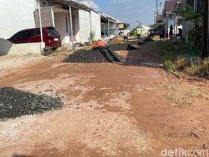 100 Hari Kerja Yamin-Ananda, Jalan-jalan Kompleks di Banjarmasin Diperbaiki 100 Hari Kerja Yamin-Ananda, Jalan-jalan Kompleks di Banjarmasin Diperbaiki