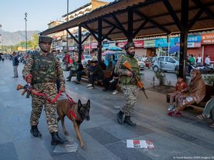 Kashmir Memanas, AS-China Serukan India-Pakistan Menahan Diri Kashmir Memanas, AS-China Serukan India-Pakistan Menahan Diri