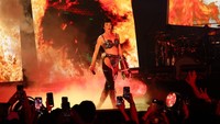 Katy Perry Murka Lagu Firework Dipakai Trump Buat Video Serangan Iran