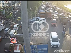 Ada Demo Depan Unhas, Lalin dari Urip ke Perintis Makassar Macet 3,5 Km