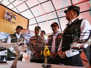 Menko Polkam Pimpin Apel Kesiapsiagaan Penanganan Karhutla di Riau