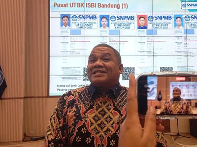Intip Modus Kecurangan UTBK 2025: Duplikasi Foto Pakai AI - Kacamata Berkamera
