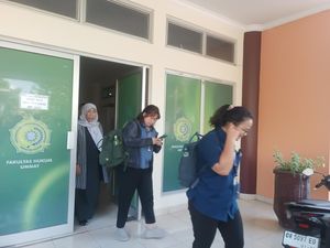 Komnas HAM Temui Korban Walid dari Lombok Komnas HAM Temui Korban Walid dari Lombok