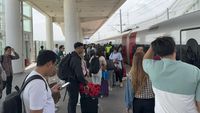 Penumpang Kereta Cepat Tembus 9 Juta!