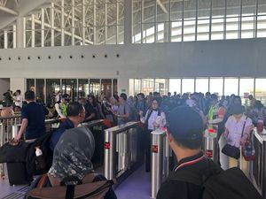 75 Ribu Tiket Terjual! Siap-Siap Arus Balik Padat di Kereta Cepat Whoosh 75 Ribu Tiket Terjual! Siap-Siap Arus Balik Padat di Kereta Cepat Whoosh