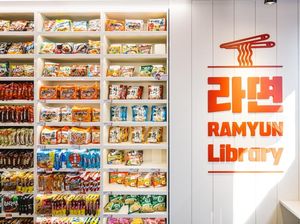 Bukan Buku, Perpustakaan di Korsel Ini Justru Koleksi Mie Instan Bukan Buku, Perpustakaan di Korsel Ini Justru Koleksi Mie Instan