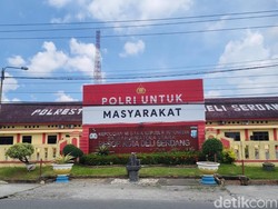 Bibi dan Anak Jadi Tersangka Diduga Bunuh-Rekayasa Kematian Pria di Deli Serdang Bibi dan Anak Jadi Tersangka Diduga Bunuh-Rekayasa Kematian Pria di Deli Serdang