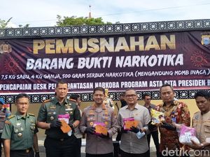 Polrestabes Makassar Musnahkan 12 Kg Sabu-Ganja Asal China Senilai Rp 19 M Polrestabes Makassar Musnahkan 12 Kg Sabu-Ganja Asal China Senilai Rp 19 M