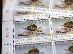 Video: Bentuk Perangko Edisi Khusus yang Menandai Dimulainya Sede Vacante