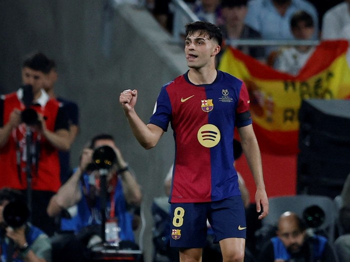 SOCCER-SPAIN-BAR-RMA/REPORT Soccer Football - Copa del Rey - Final - FC Barcelona v Real Madrid - Estadio de La Cartuja, Seville, Spain - April 26, 2025 FC Barcelonas Pedri celebrates scoring their first goal REUTERS/Marcelo Del Pozo