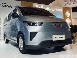 Wuling Kenalkan Mobil Van Listrik di Indonesia, Bisa Tempuh 400 Km Wuling Kenalkan Mobil Van Listrik di Indonesia, Bisa Tempuh 400 Km