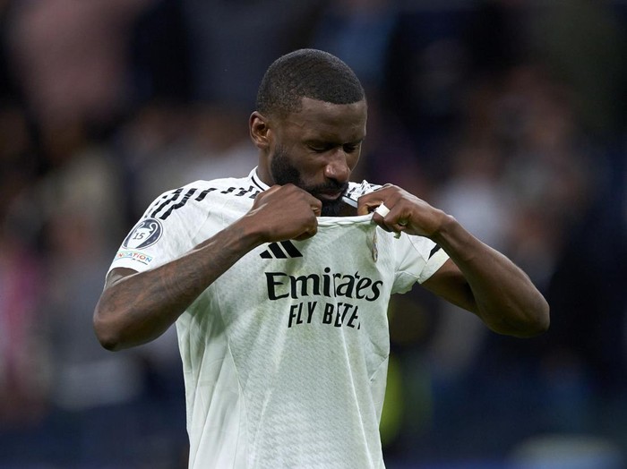 MADRID, SPAIN - APRIL 16: Antonio Rudiger of Real Madrid CF reacts after the game the UEFA Champions League 2024/25 Quarter Final Second Leg match between Real Madrid C.F. and Arsenal FC at Estadio Santiago Bernabeu on April 16, 2025 in Madrid, Spain. (Photo by Diego Souto/Getty Images)
