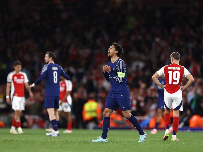 LONDON, ENGLAND - APRIL 29: Marquinhos of PSG celebrates during the UEFA Champions League 2024/25 Semi Final First Leg match between Arsenal FC and Paris Saint-Germain at Emirates Stadium on April 29, 2025 in London, England. (Photo by Jacques Feeney/Offside/Offside via Getty Images)