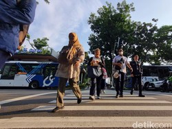 Harusnya Bukan Hanya ASN Pemprov Jakarta yang Diwajibkan Naik Transum
