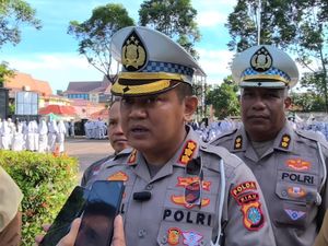 Putus Total Imbas Longsor, Jalur Lintas Pekanbaru-Kuansing Kini Kembali Normal Putus Total Imbas Longsor, Jalur Lintas Pekanbaru-Kuansing Kini Kembali Normal
