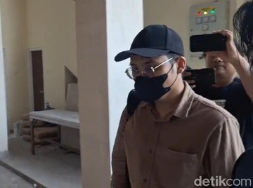 Dramatis di Malang: Dokter YA Jadi Tersangka Kasus Pelecehan Pasien di RS!