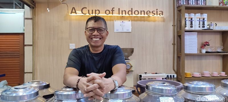 Dunia Kopi Pasar Santa