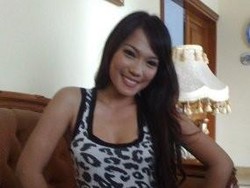 Berpuasa, Jenny Cortez Tetap Beradegan Ranjang