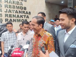 Jokowi Pakai Pasal Fitnah hingga UU ITE Terkait Tuduhan Ijazah Palsu
